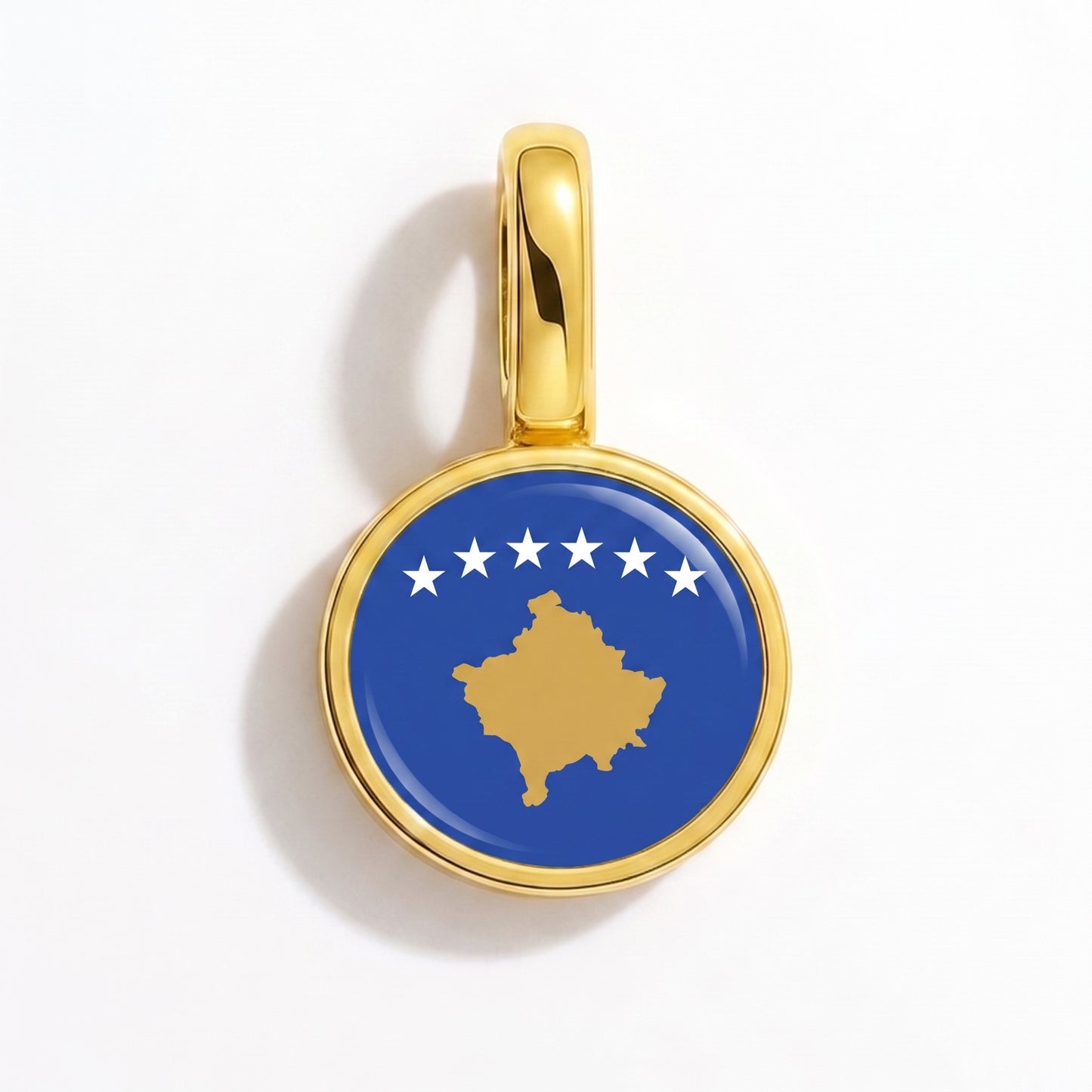 Charm drapeau Kosovo – rond or