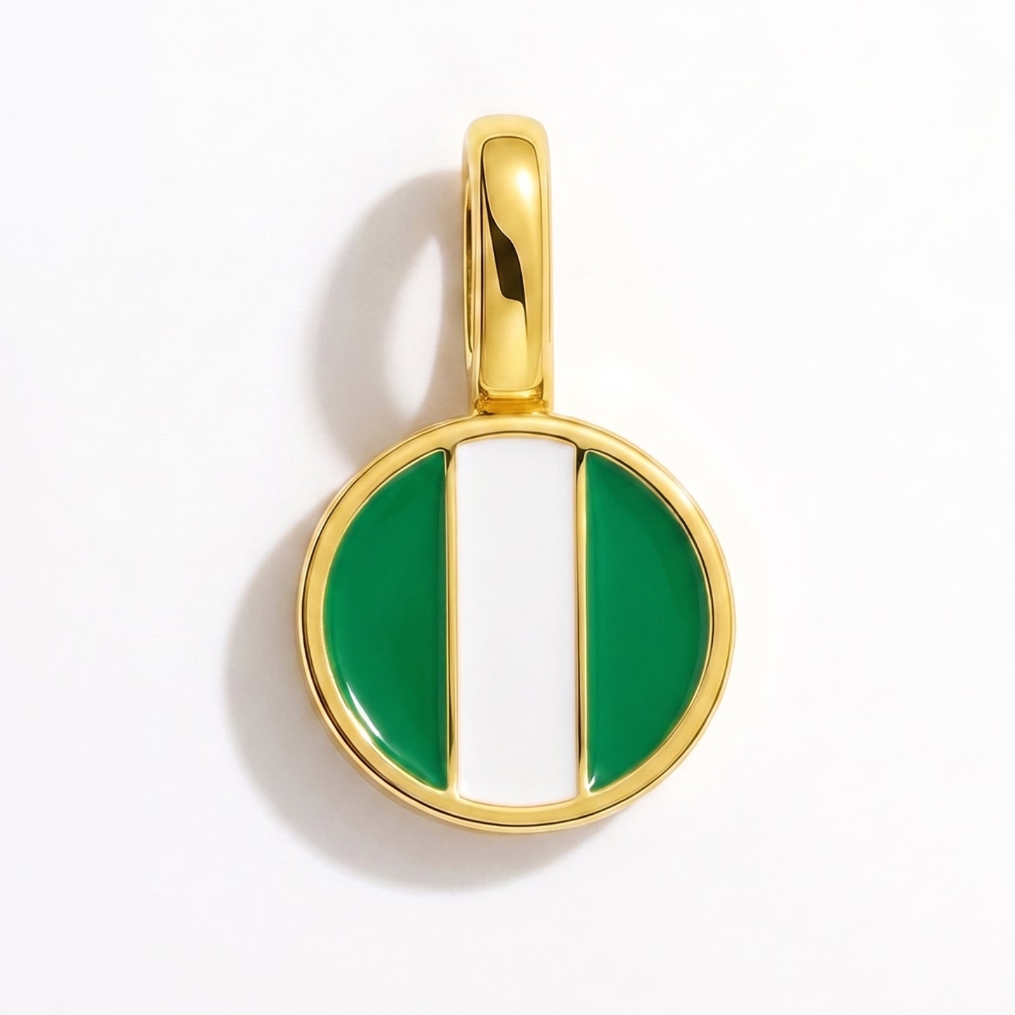 Charm drapeau Nigeria – rond or