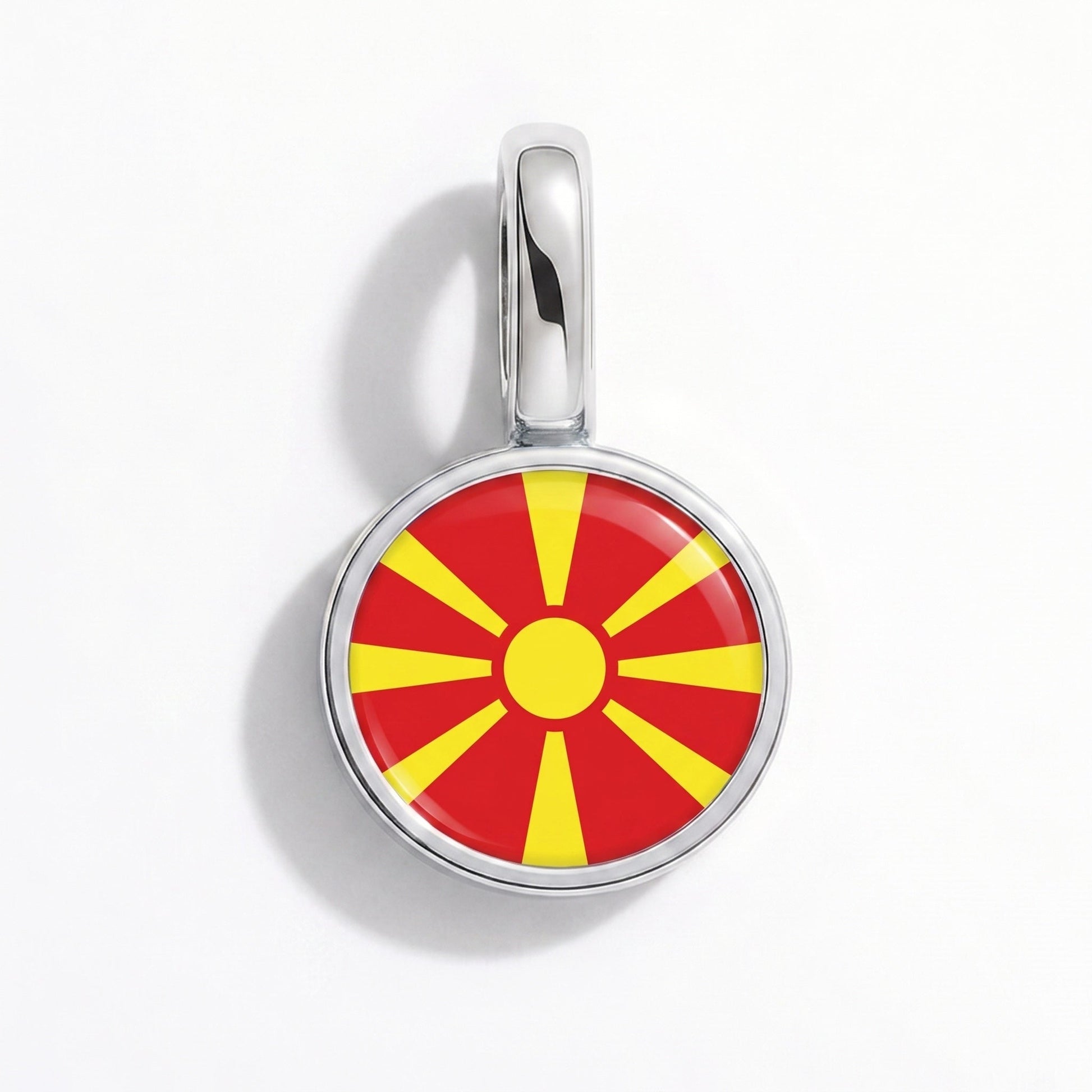 Charm drapeau Macédoine du Nord – rectangulaire argent