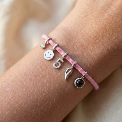 Bracelet Personnalisé avec Charms - Essence
