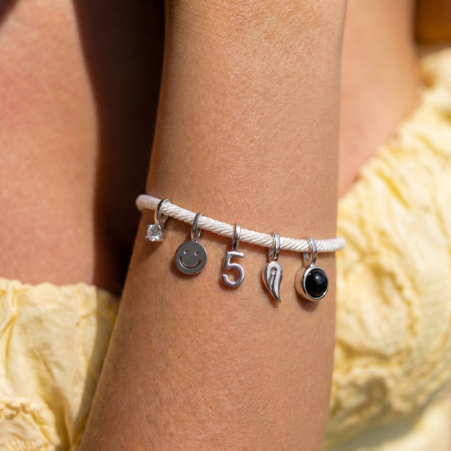 Bracelet Personnalisé avec Charms - Essence