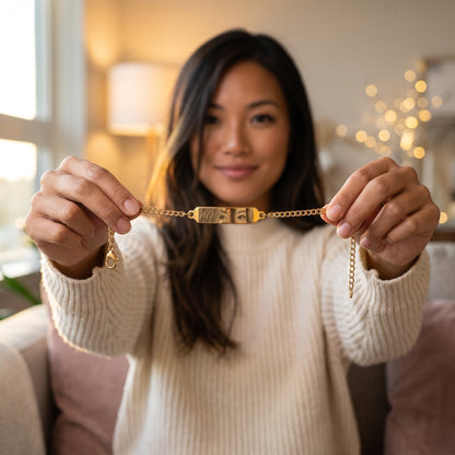 Bracelet regard doré, un cadeau personnel