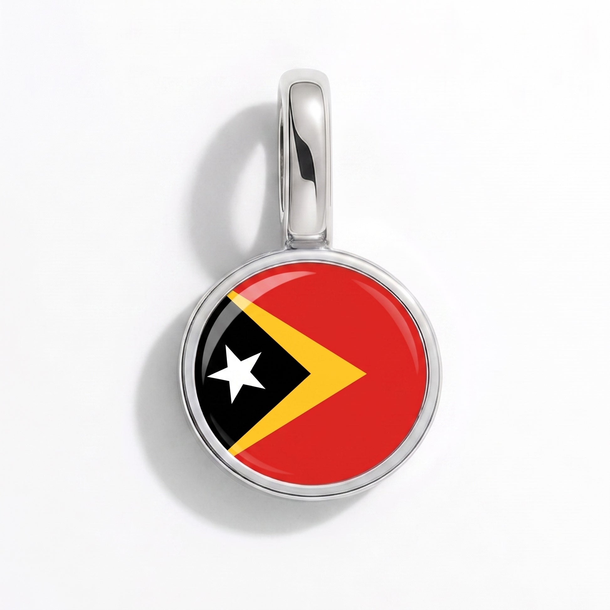 Charm drapeau Timor oriental – rond argent